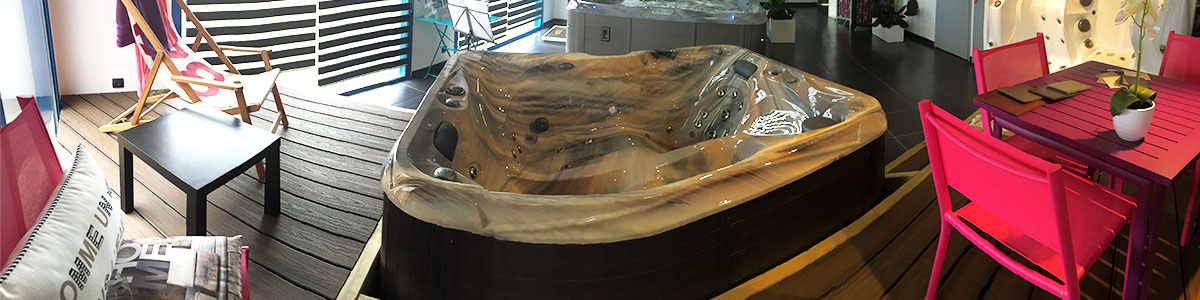 La présentation de la gamme de SPA présentée par HOMESPA85